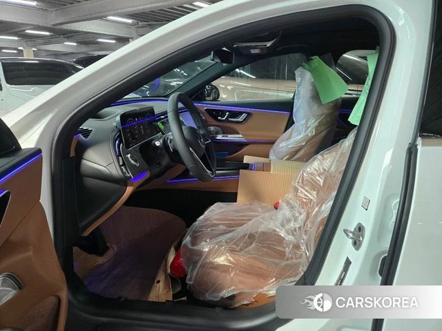 Mercedes-Benz E-Class W214 2026 Белый из Кореи, фото 2