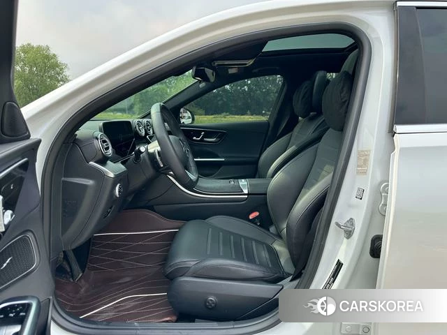 Mercedes-Benz Class C 2023 Белый из Китая, фото 2