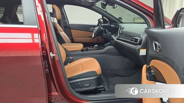 Kia Sportage 5th Generation Hybrid 2021 Красный из Кореи, фото 2