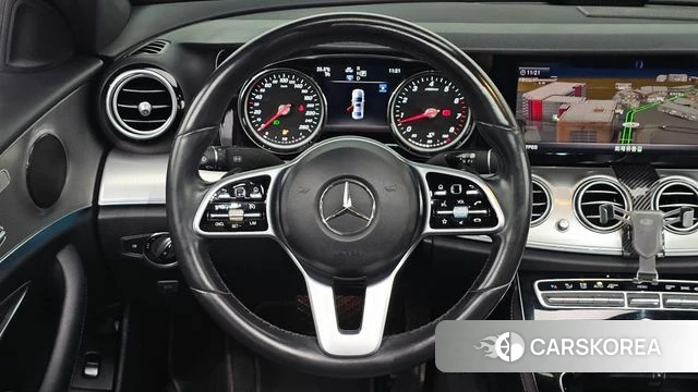 Mercedes-Benz E-Class W213 2019 Серый из Кореи, фото 2