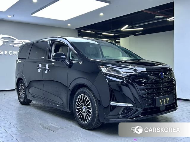 Denza D9 DM 2023 Черный из Китая, фото 2
