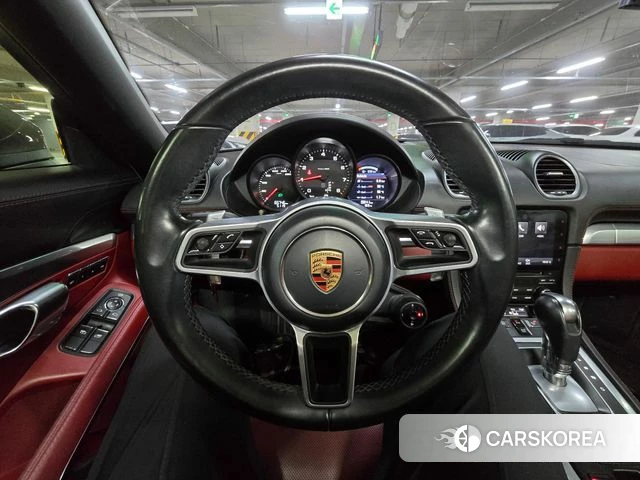 Porsche 718 Boxster 2018 Серый из Кореи, фото 2
