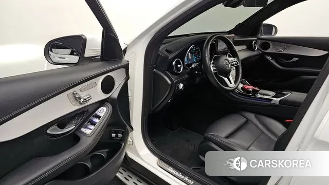 Mercedes-Benz GLC-Class X253 2020 Белый из Кореи, фото 2
