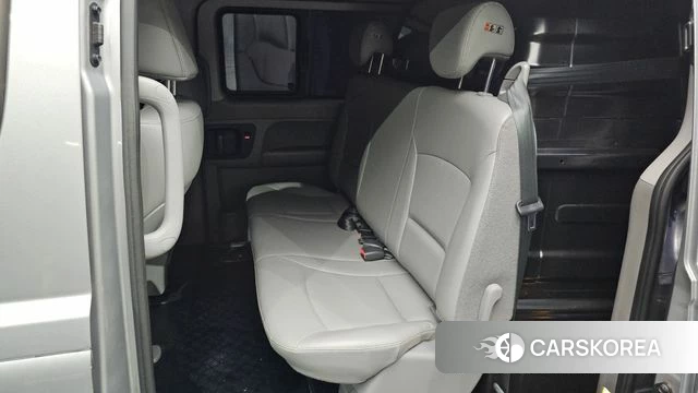 Hyundai The New Grand Starex 2018 Серебристо-серый из Кореи, фото 2
