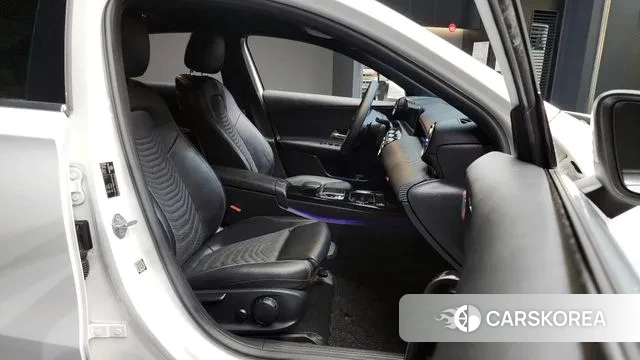 Mercedes-Benz A-Class W177 2020 Белый из Кореи, фото 2