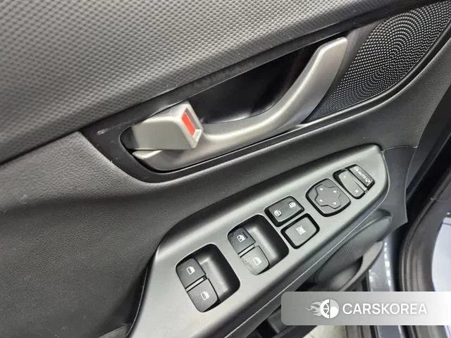 Hyundai Kona 2018 Серый из Кореи, фото 2