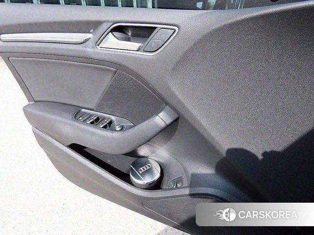 Audi New A3 2018 Серый из Кореи, фото 2