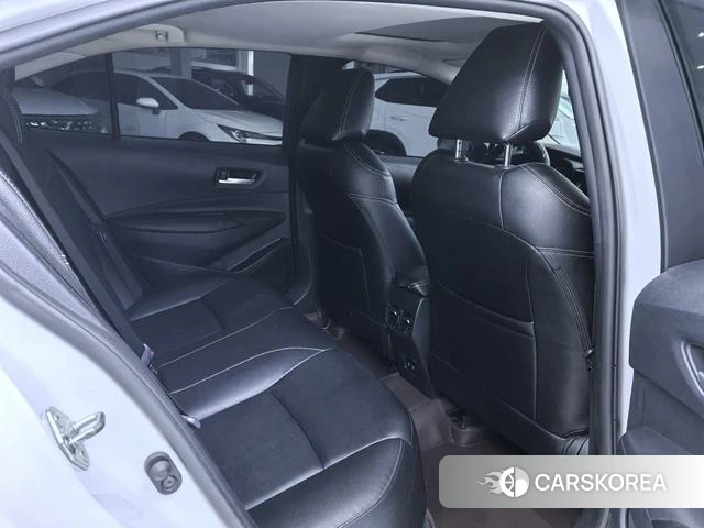 Toyota Corolla 2021 Белый из Китая, фото 2