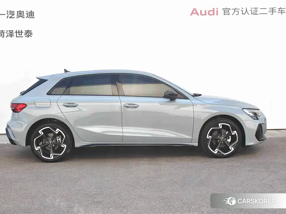 Audi A3 2026 Silver/gray из Китая, фото 2