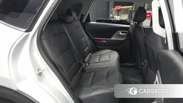 Kia Niro Plus 2022 Серебряный из Кореи, фото 2