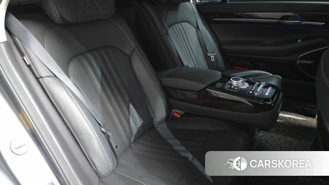 Genesis G90 2019 Черный из Кореи, фото 2