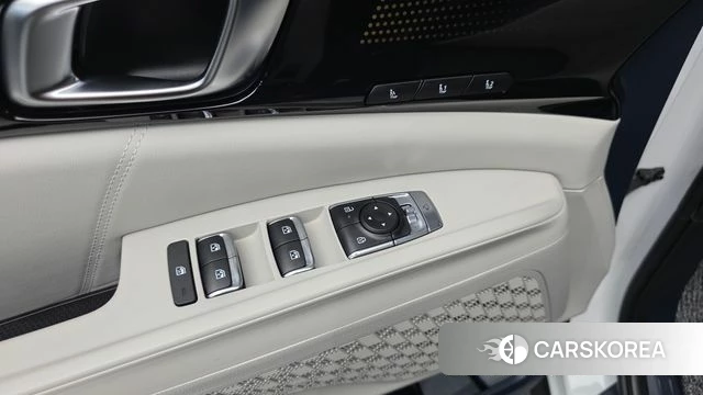 Kia The New Carnival 4th Generation 2025 Белый из Кореи, фото 2