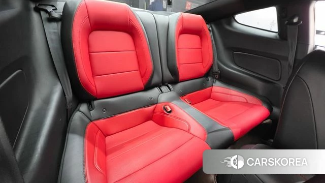 Ford Mustang 2018 Белый из Кореи, фото 2