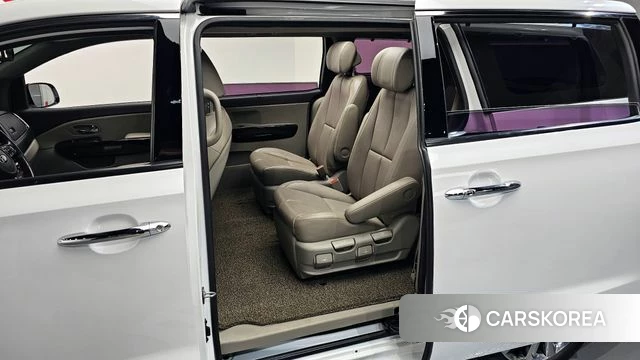 Kia The New Carnival 2018 Белый из Кореи, фото 2