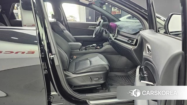 Kia Sportage 5th Generation 2023 Черный из Кореи, фото 2