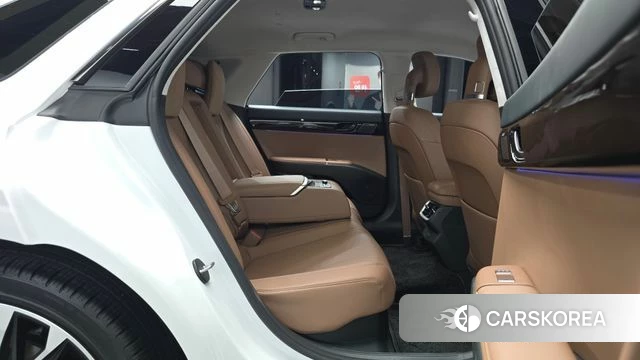 Hyundai Grandeur Hybrid (GN7) 2024 Белый из Кореи, фото 2