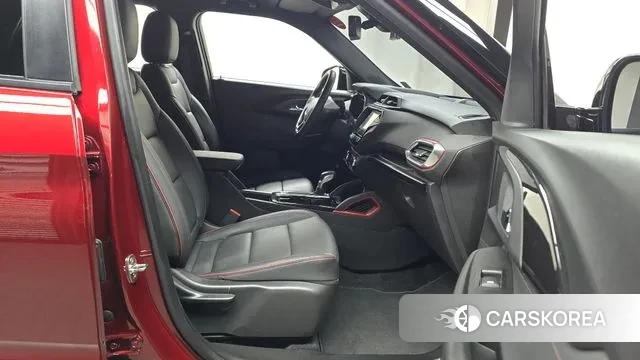 Chevrolet (GM Daewoo) Trailblazer 2021 Красный из Кореи, фото 2