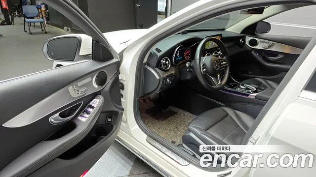 Mercedes-Benz C-Class W205 id 2703595 из Кореи 2