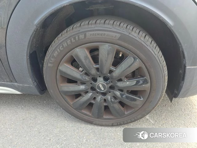 Mini Cooper Countryman 2024 Черный из Кореи, фото 2