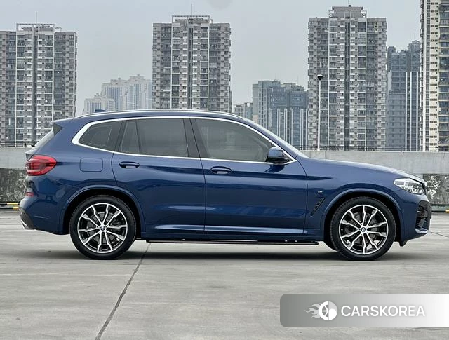 BMW X3 2021 Синий из Китая, фото 2