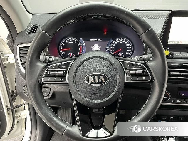 Kia Seltos 2020 Белый из Кореи, фото 2