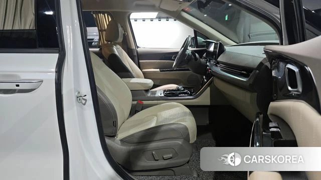 Kia Carnival 4th generation 2021 Белый из Кореи, фото 2