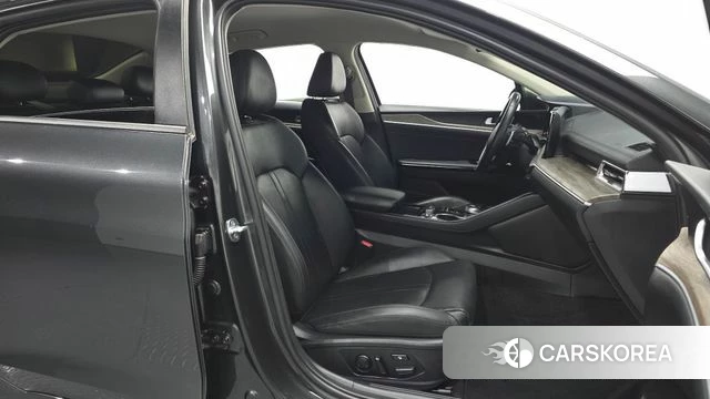 Kia K5 3rd generation 2022 Серый из Кореи, фото 2