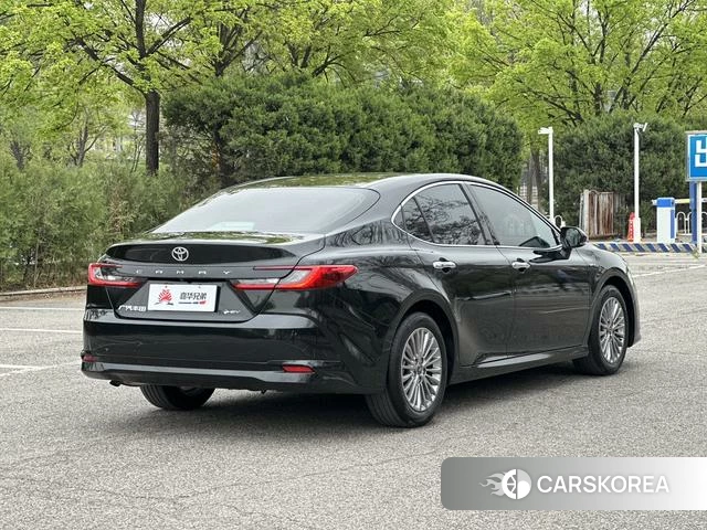 Toyota Camry 2024 Черный из Китая, фото 2