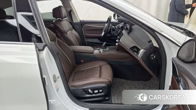 BMW 6 Series GT (G32) 2021 Белый из Кореи, фото 2