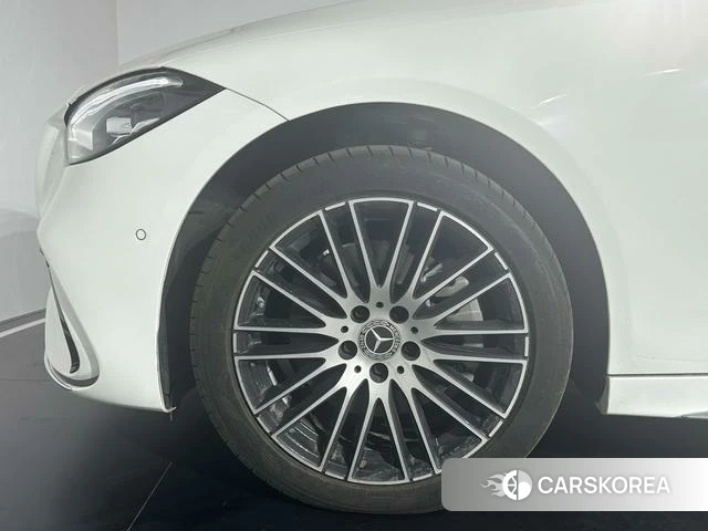 Mercedes-Benz Class C 2025 Белый из Китая, фото 2