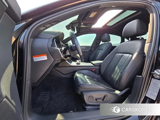 Audi A6 (C8) 2020 Черный из Кореи, фото 2