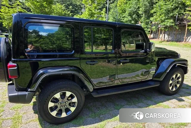 Jeep Wrangler (JL) 2022 Черный из Кореи, фото 2