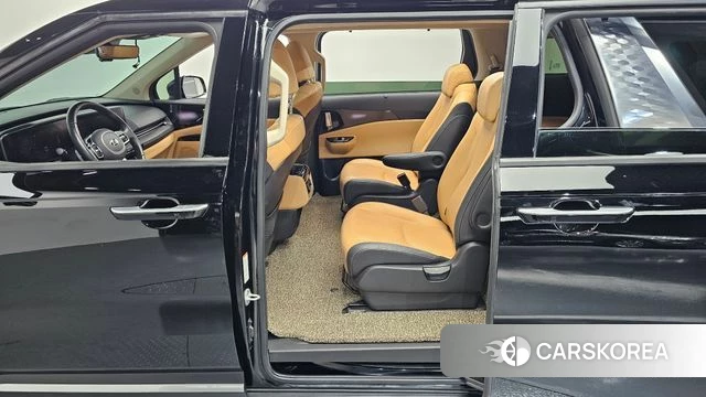 Kia Carnival 4th generation 2021 Черный из Кореи, фото 2