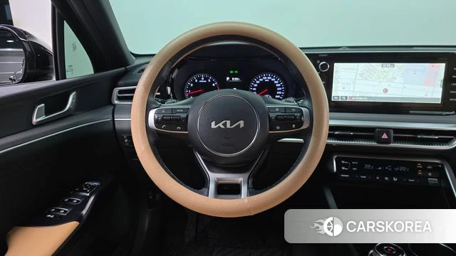 Kia K5 3rd generation 2023 Черный из Кореи, фото 2
