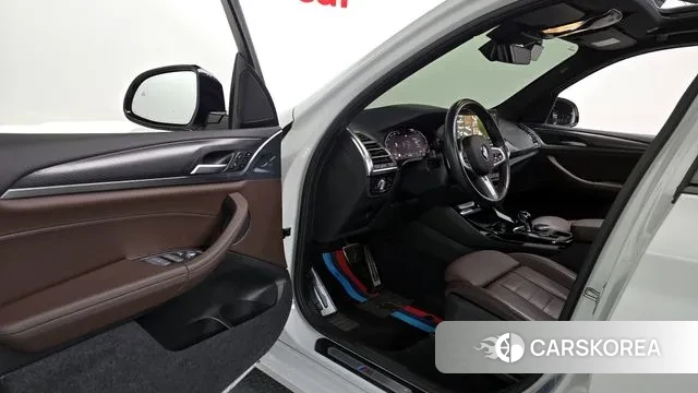 BMW X3 (G01) 2023 Белый из Кореи, фото 2