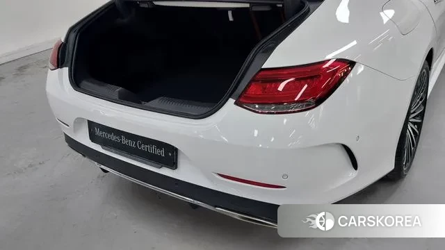 Mercedes-Benz CLS-Class C257 2022 Белый из Кореи, фото 2