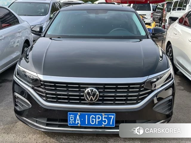 Volkswagen Passat 2024 Черный из Китая, фото 2