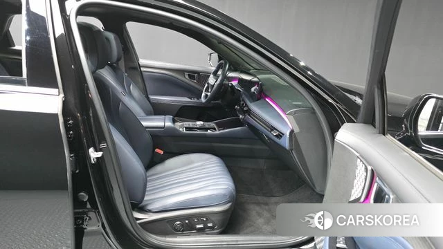 Kia The New K8 Hybrid 2024 Черный из Кореи, фото 2