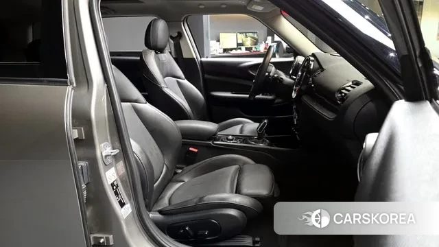 Mini Cooper S Clubman 2020 Серебряный из Кореи, фото 2