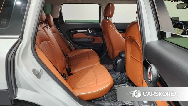 Mini Cooper S Clubman 2024 Черный из Кореи, фото 2