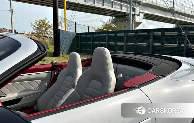 Porsche 911(992) 2023 Белый из Кореи, фото 2