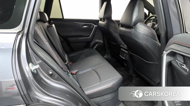Toyota RAV4 5th Generation 2023 Серый из Кореи, фото 2