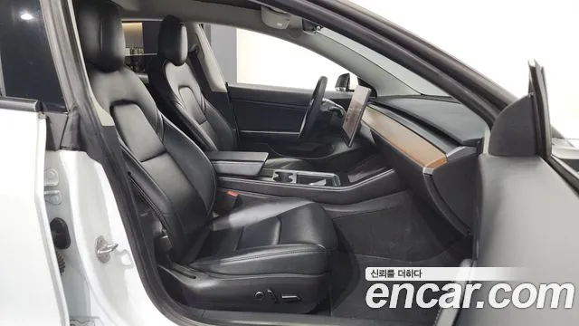 Tesla Model 3 2021 Белый из Кореи, фото 2