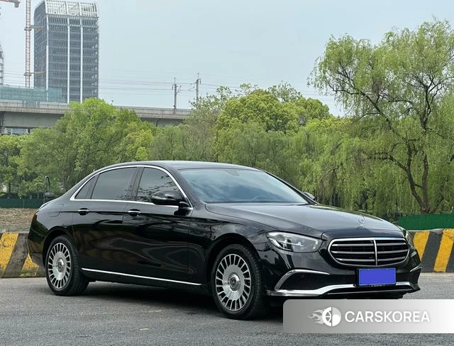 Mercedes-Benz E-class 2021 Черный из Китая, фото 2