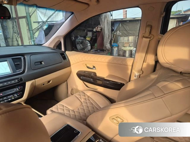 Kia The New Carnival 2020 Черный двухцветный из Кореи, фото 2