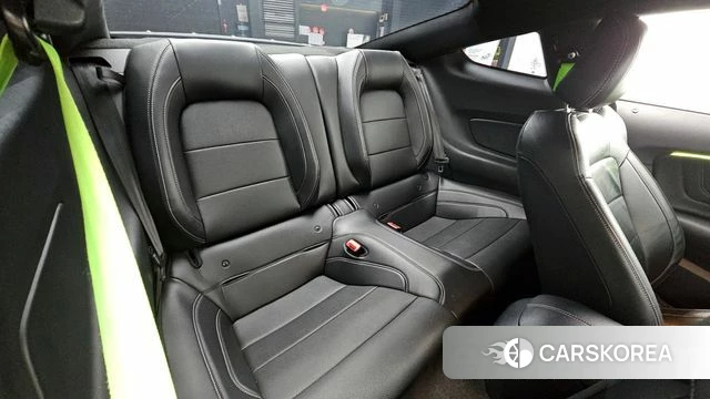 Ford Mustang 2018 Черный из Кореи, фото 2