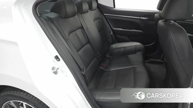 Hyundai The New Avante AD 2019 Белый из Кореи, фото 2
