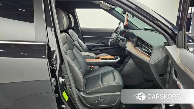 Ssangyong The New Torres 2025 Черный из Кореи, фото 2