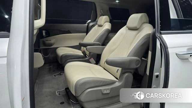 Kia The New Carnival 4th Generation 2024 Белый из Кореи, фото 2