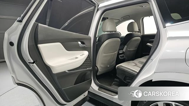 Hyundai The New Santa Fe 2021 Белый из Кореи, фото 2